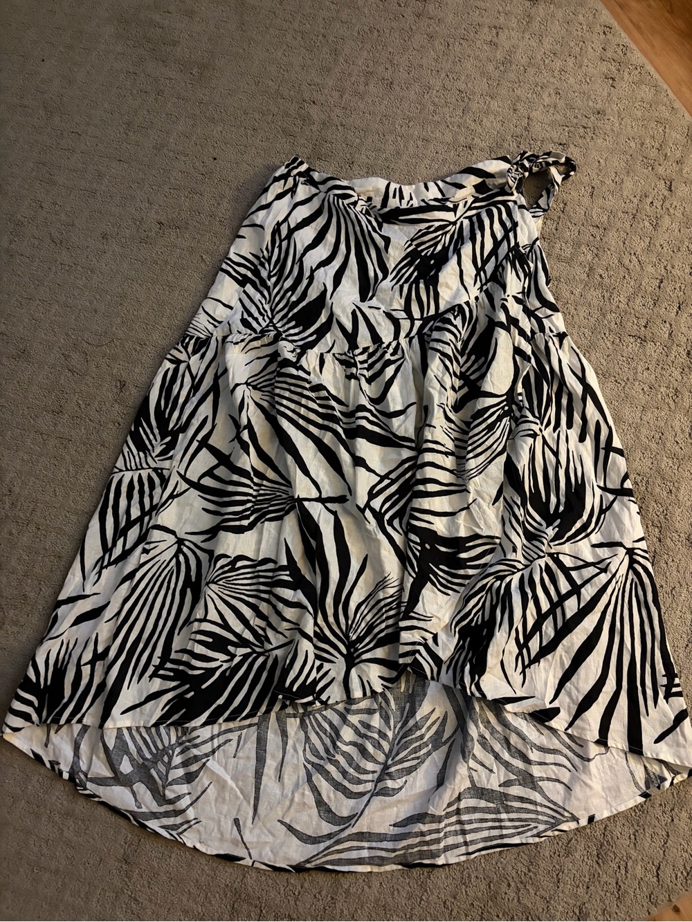 Rachel Zoe Black and White High-Low Tropical Print Skirt